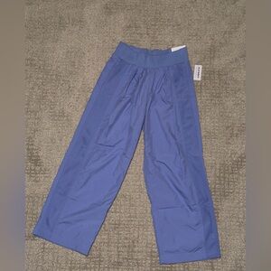 NWT Kids Wide Leg Crinkle Pants Size M